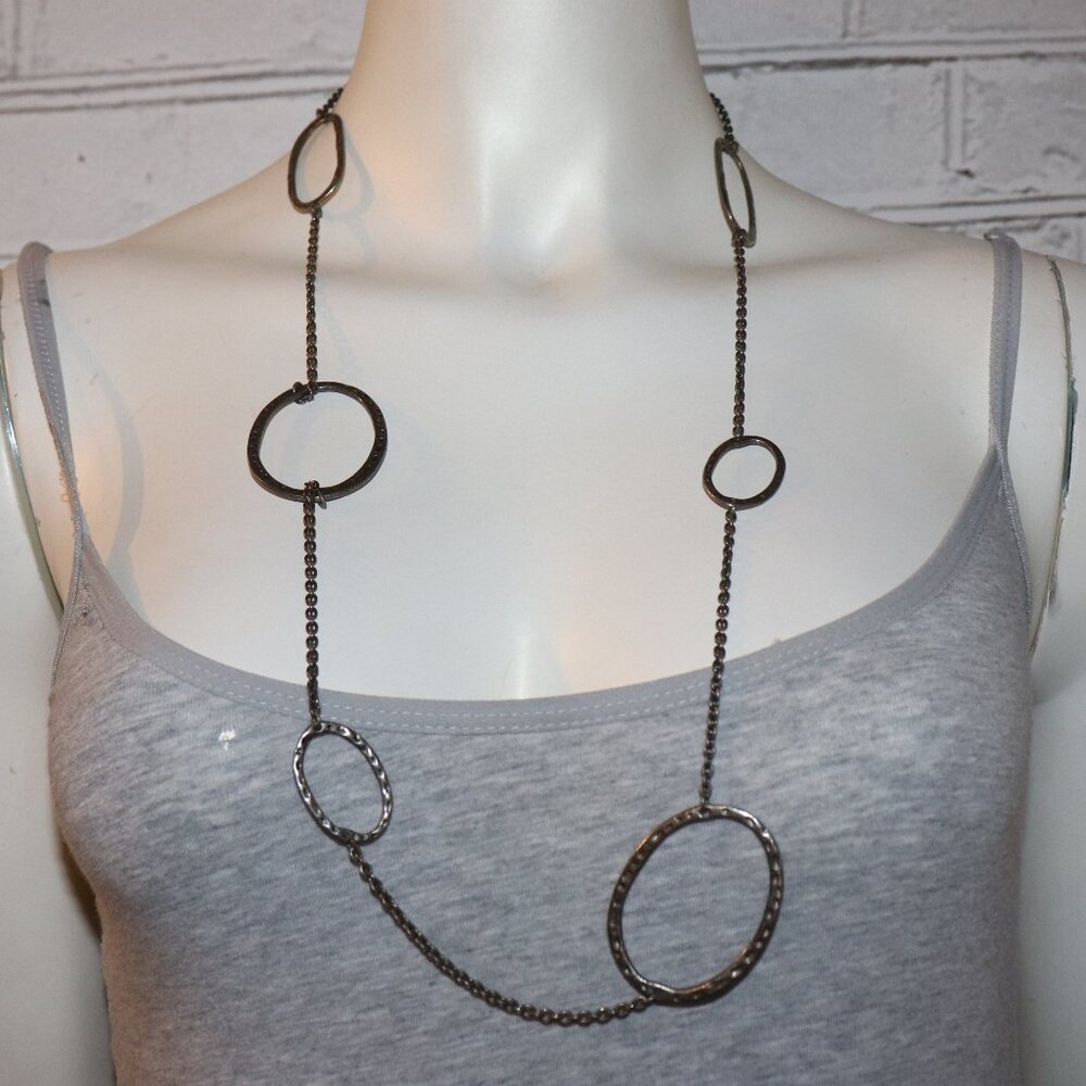 Beautiful silver statement Link necklace 32"